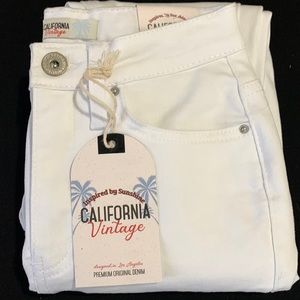 California Vintage skinny ankle white skinny jeans